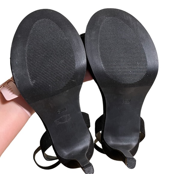 Torrid Black Faux Suede Peep Toe Ankle Strap Heel Wide Fit Sandals - Picture 7 of 8